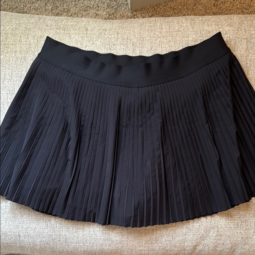 lululemon athletica Black Pleated Skater Skort Skirt